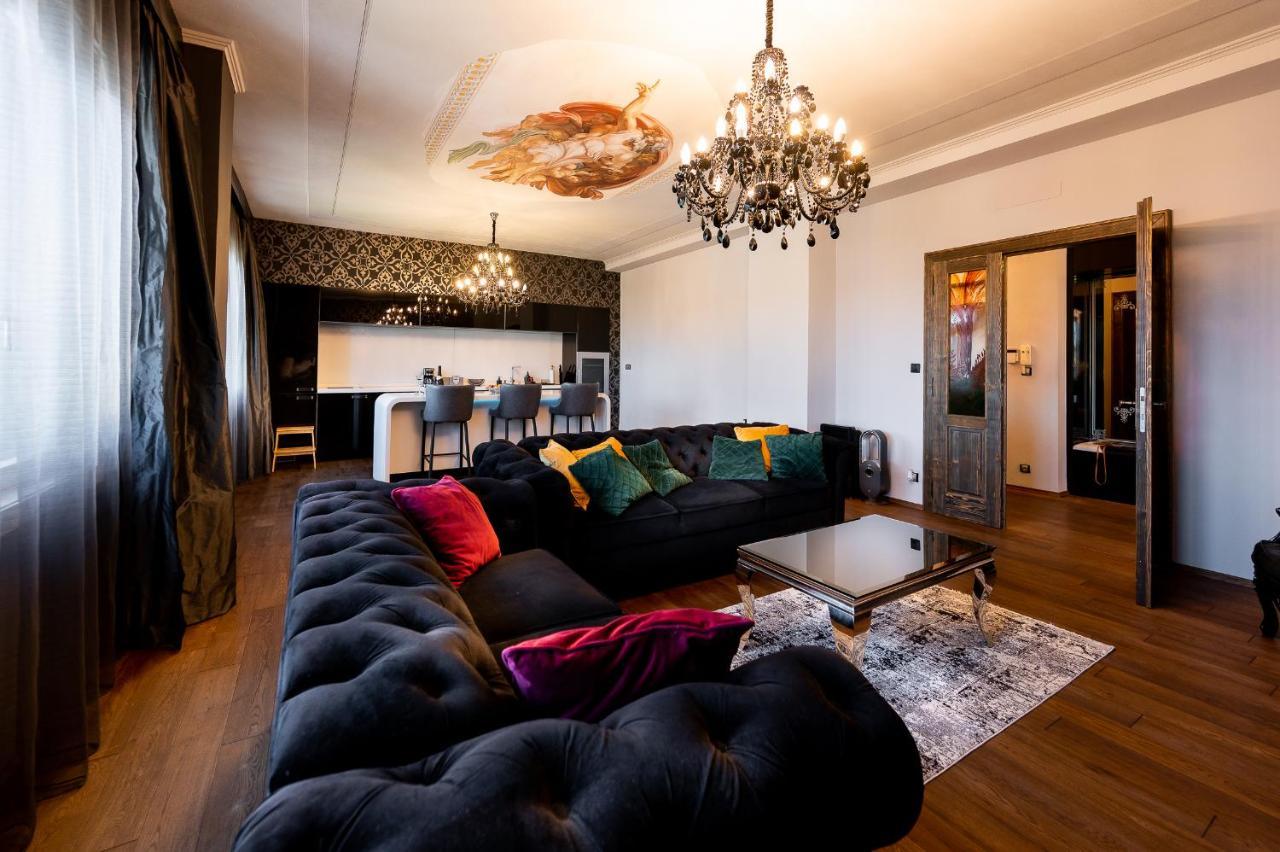 Premium Apt Kosice Center 3 Room 150M2 Hlavna Ulica Экстерьер фото